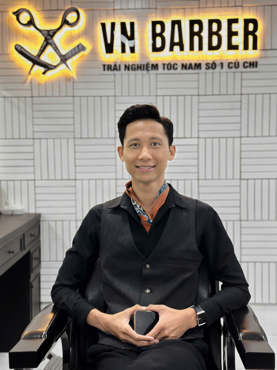 Nhà sáng lập Võ Tiến Vinh